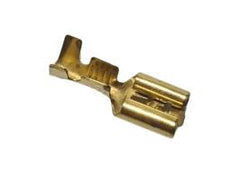 MTA TERMINAL TIPO AMP FEMEA COM PINO 6.3